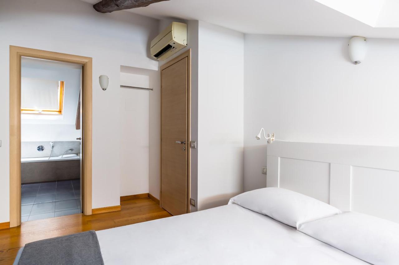 Attico Al Duomo By Napoliapartments Neapel